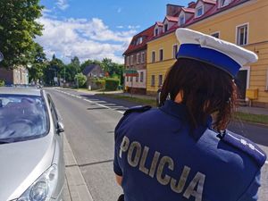 policjantka ruchu drogowego