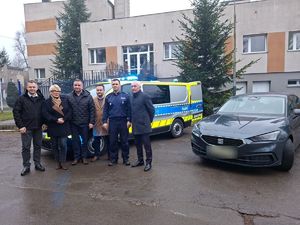 Nowe radiowozy w kamiennogórskiej flocie