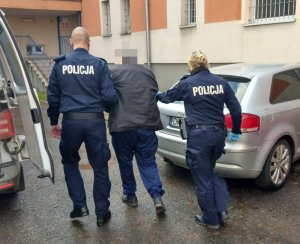 Kierujący z ponad 3 promilami wyeliminowany z ruchu przez kamiennogórskich policjantów